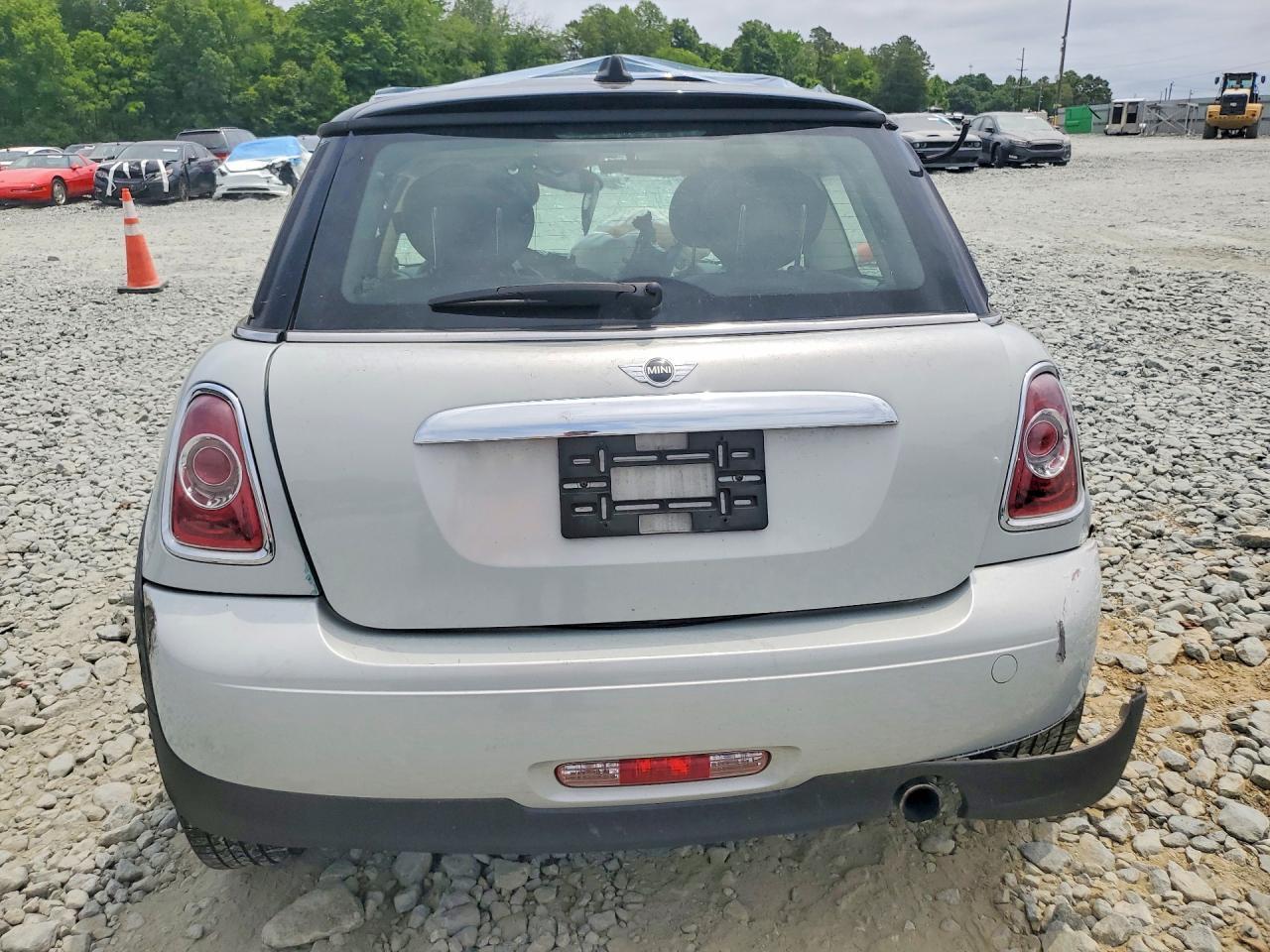 2011 Mini Cooper - Фото 6