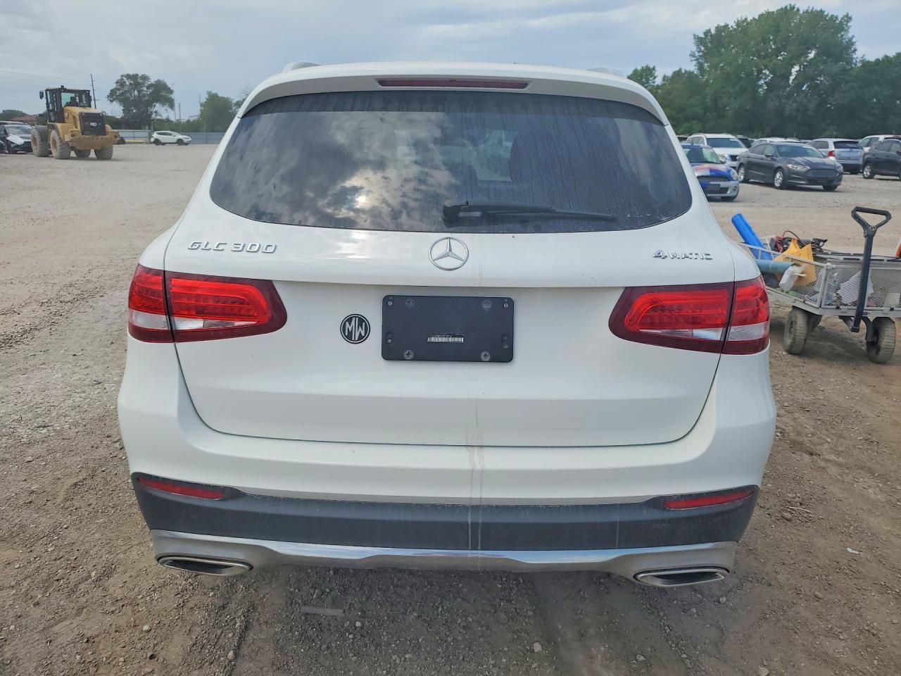 2016 Mercedes-Benz Glc 300 4Matic - Фото 6