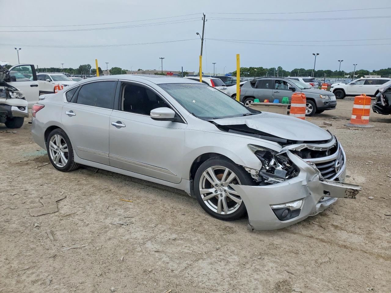 2015 Nissan Altima 3.5 Sl - Image 4