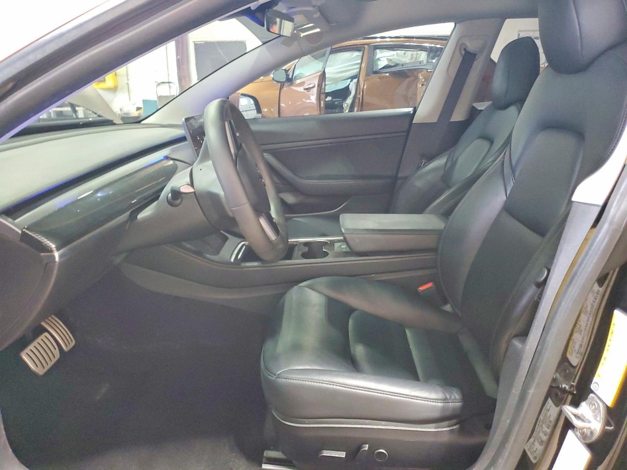 2021 Tesla Model 3 - Фото 7