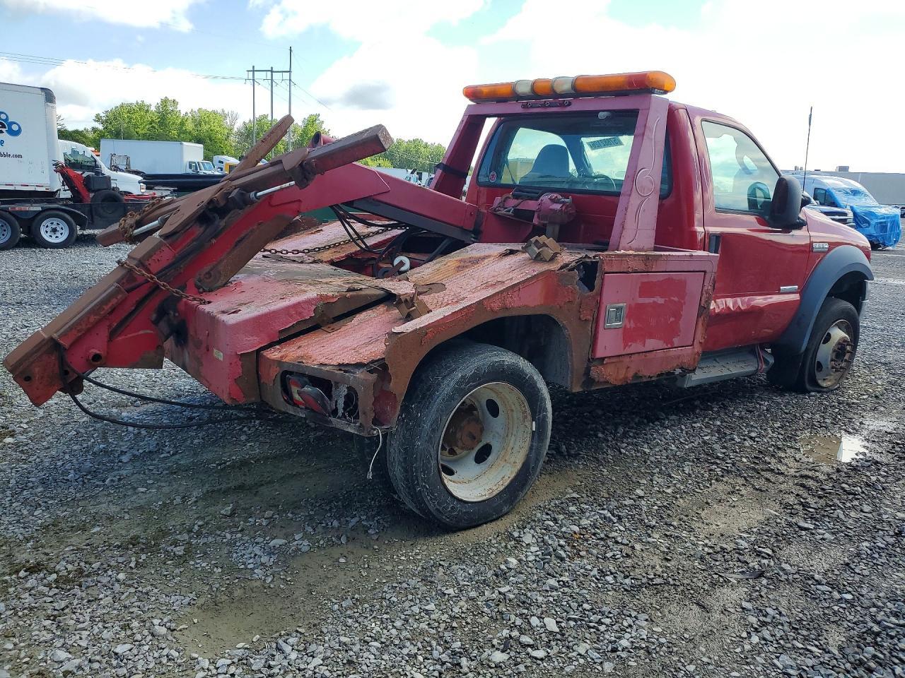2006 Ford F550 Super Duty - Image 3