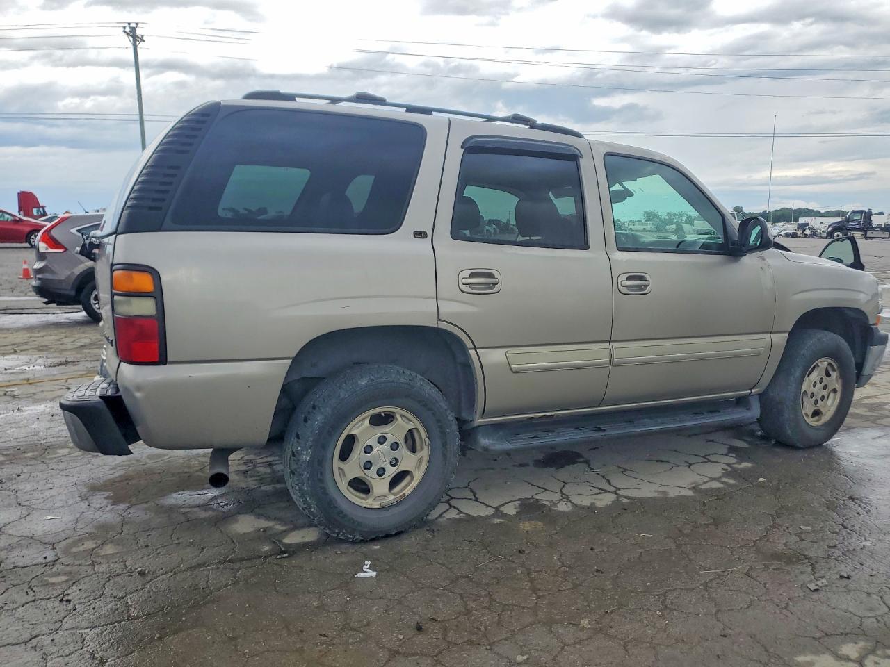 2004 Chevrolet Tahoe K1500 - Фото 3