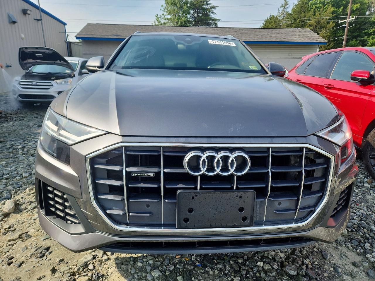 2019 Audi Q8 Premium - Фото 5