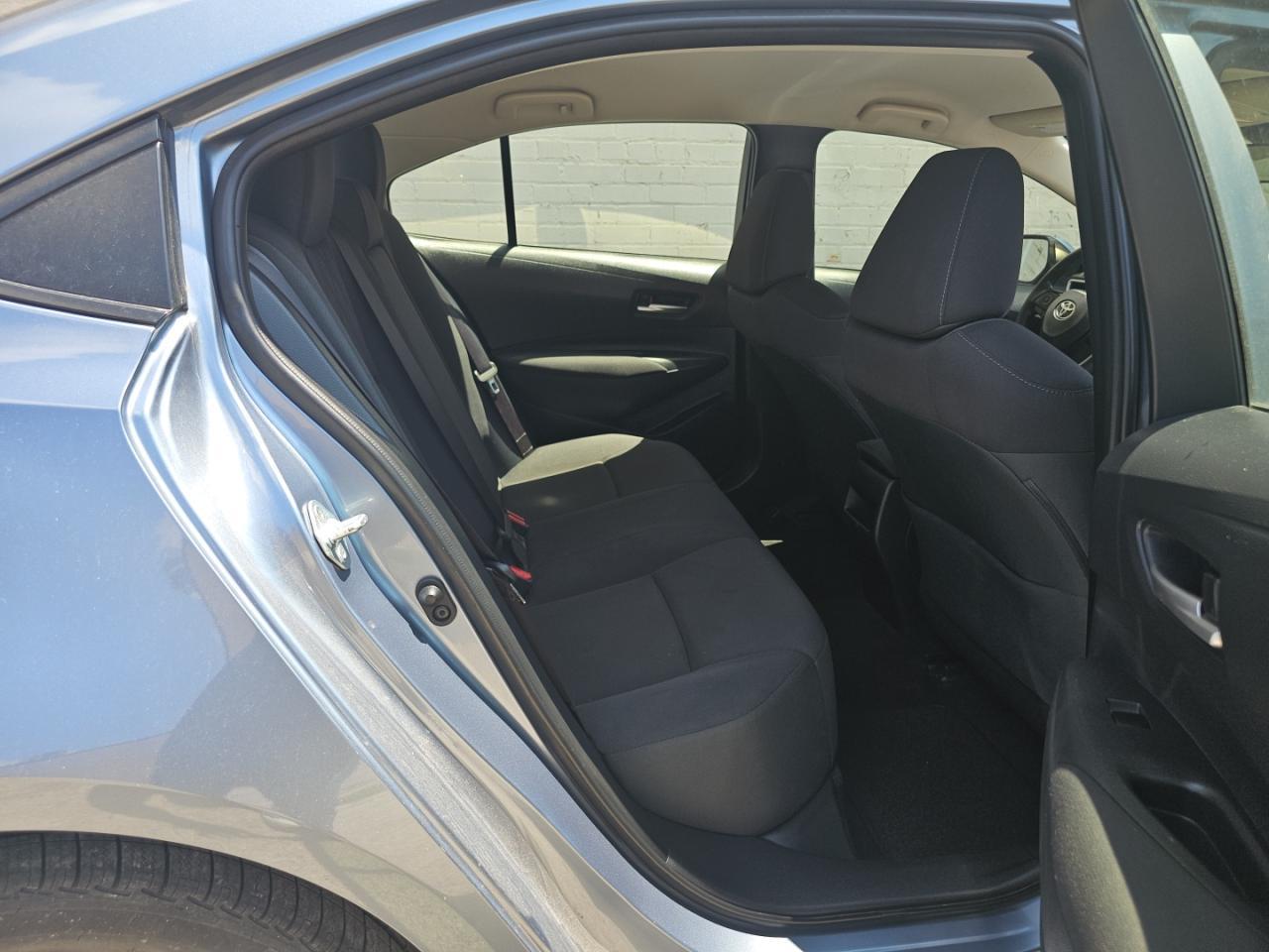 2020 Toyota Corolla Le - Фото 6