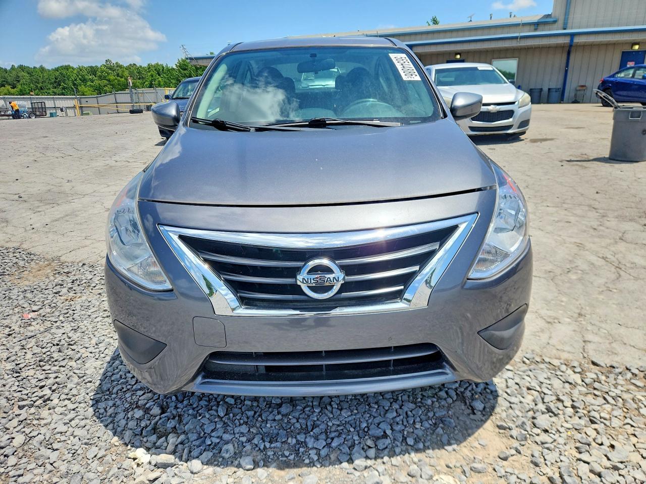 2017 Nissan Versa 1.6 S Plus - Image 5