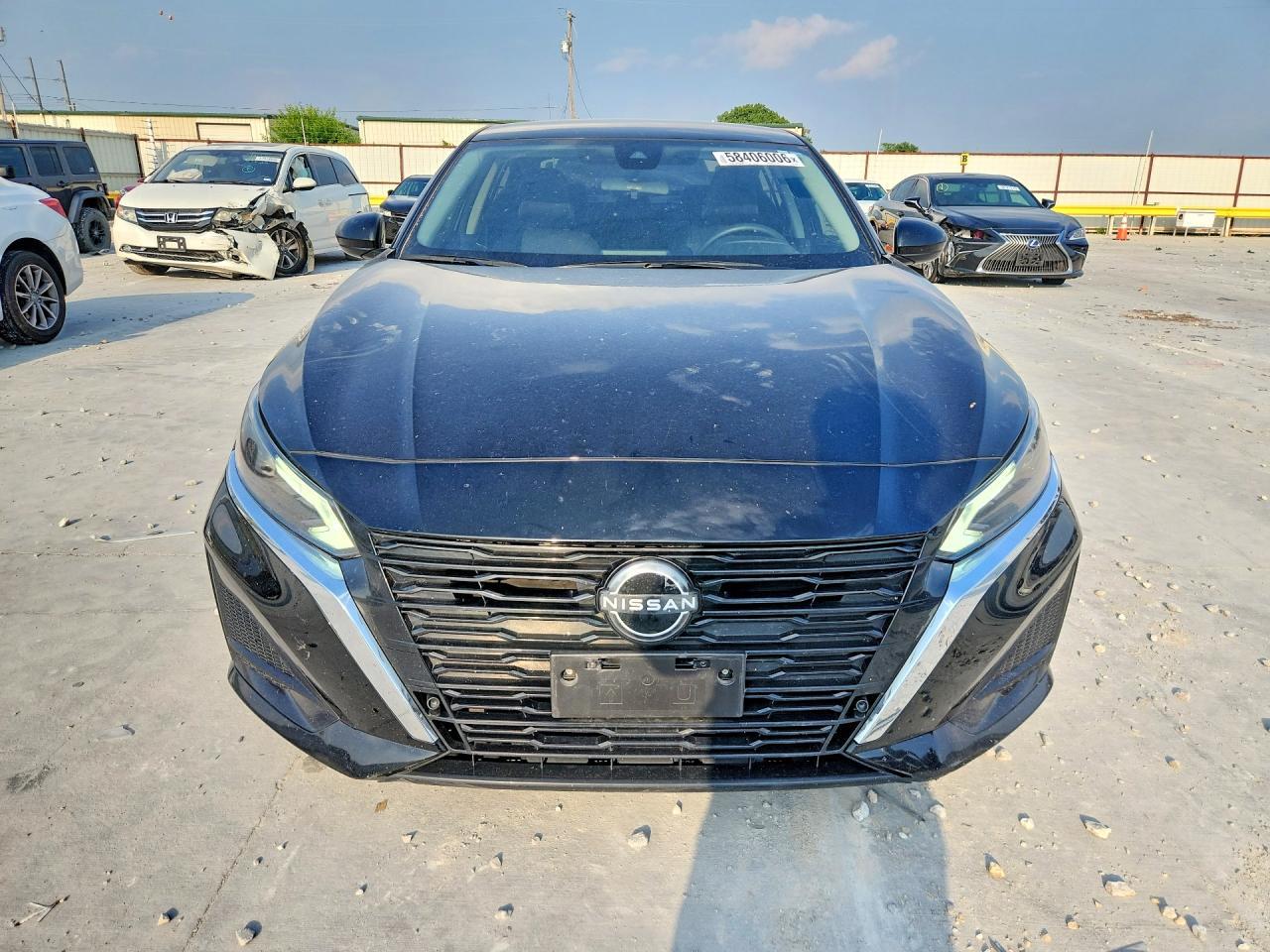 2023 Nissan Altima S - Фото 5