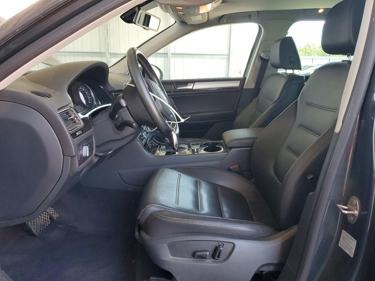 2013 Volkswagen Touareg V6 - Фото 7