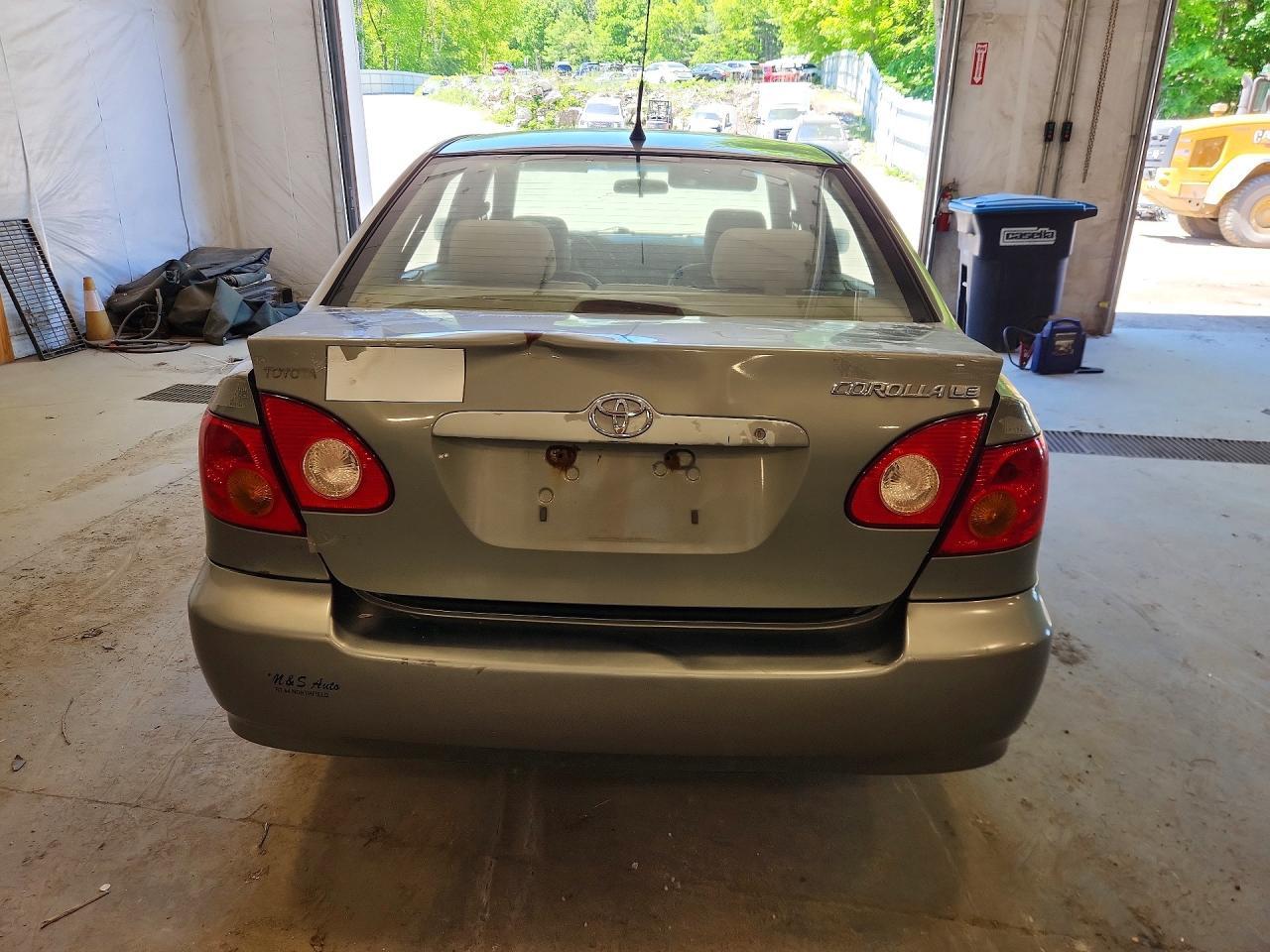2004 Toyota Corolla - Image 6