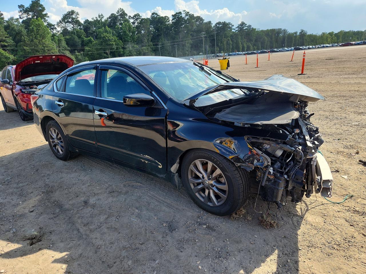 2015 Nissan Altima 2.5 S - Фото 7