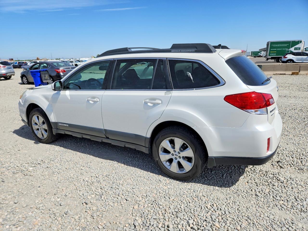 2012 Subaru Outback 2.5I Limited - Image 2