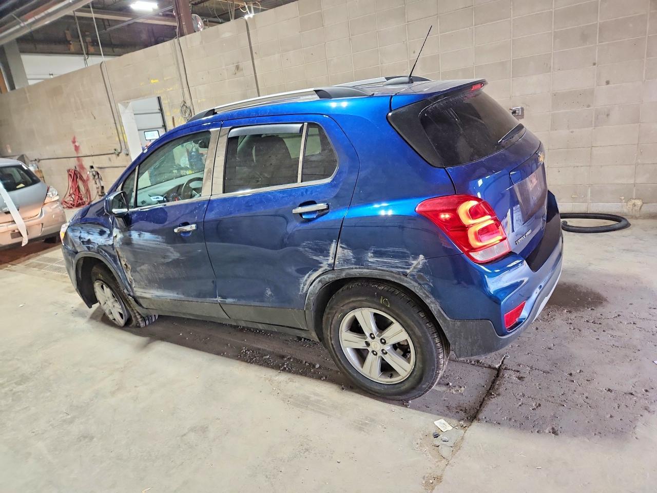 2020 Chevrolet Trax 1Lt - Фото 2