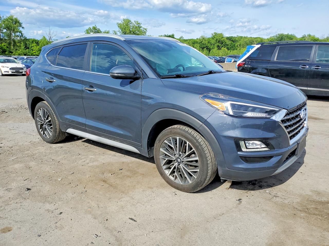 2021 Hyundai Tucson Limited - Image 4
