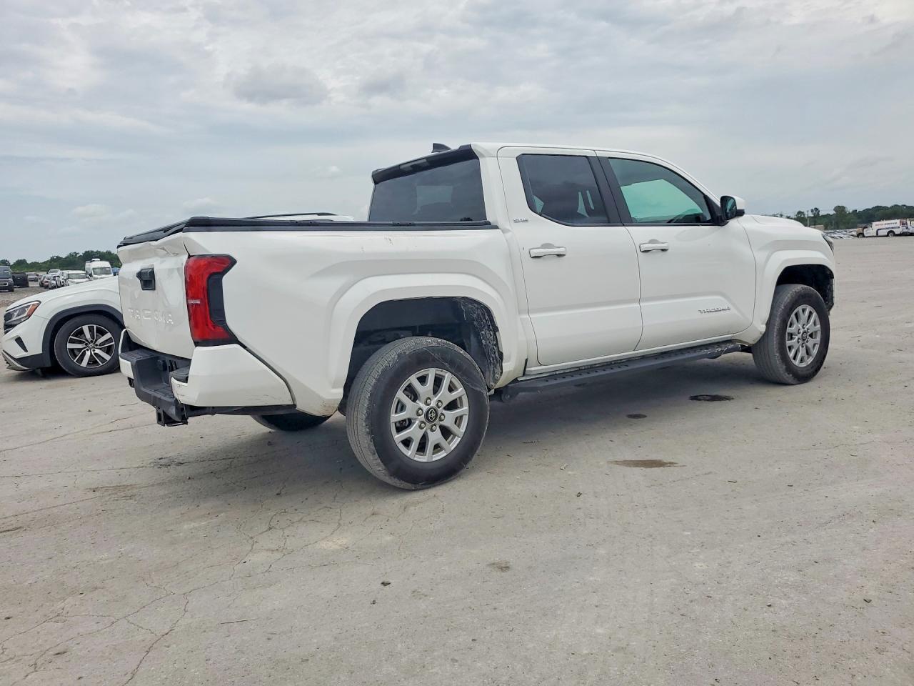 2025 Toyota Tacoma Sr5 - Фото 3