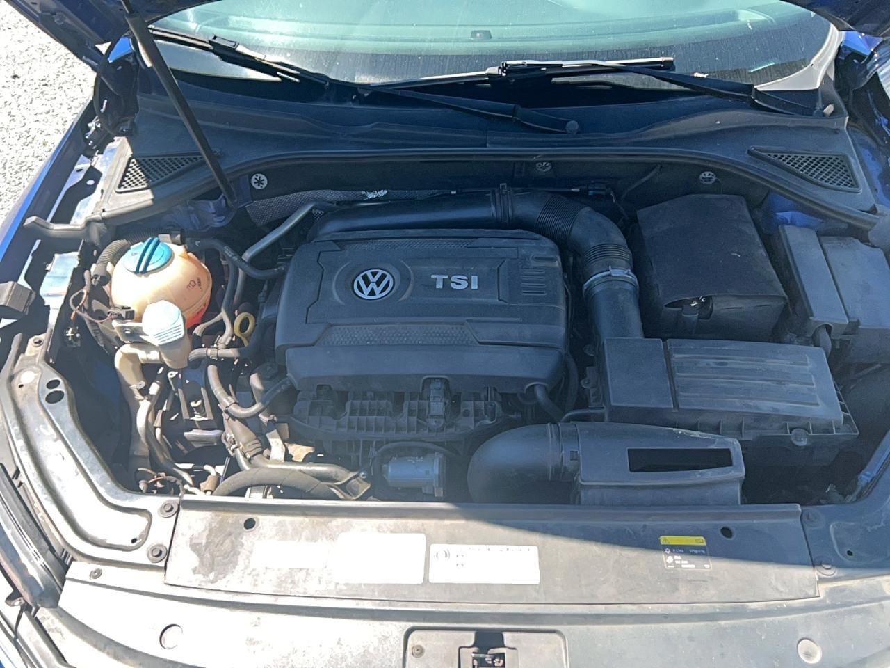 2016 Volkswagen Passat S - Фото 7