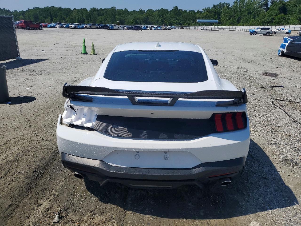 2024 Ford Mustang - Фото 6