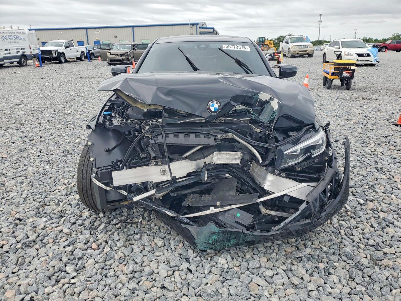 2021 BMW 330I - Фото 5