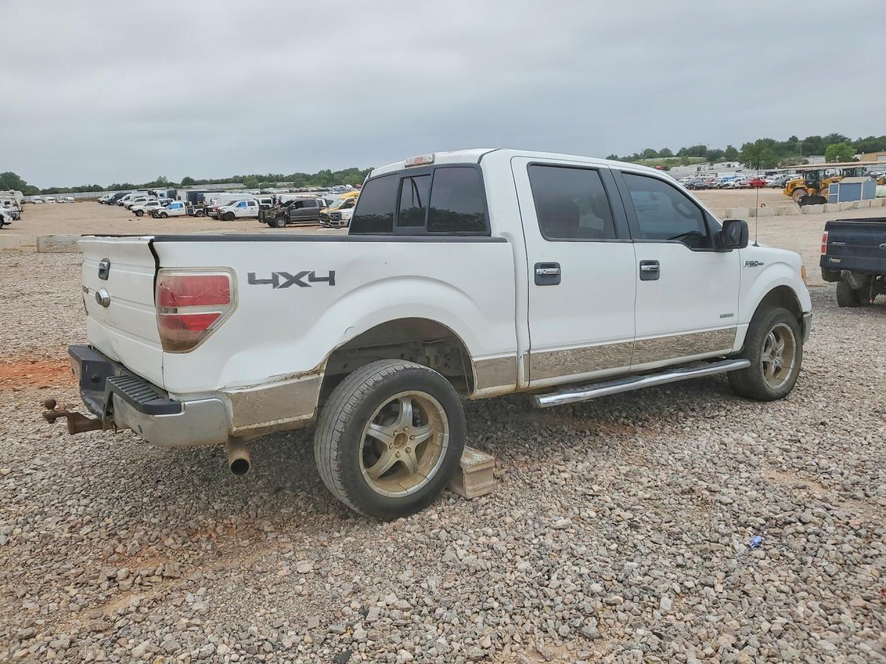 2013 Ford F150 Supercrew - Image 3