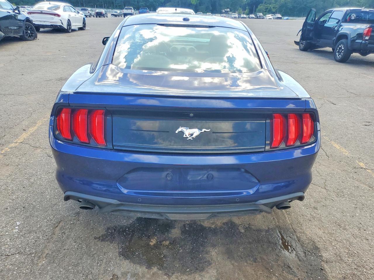2018 Ford Mustang - Фото 6