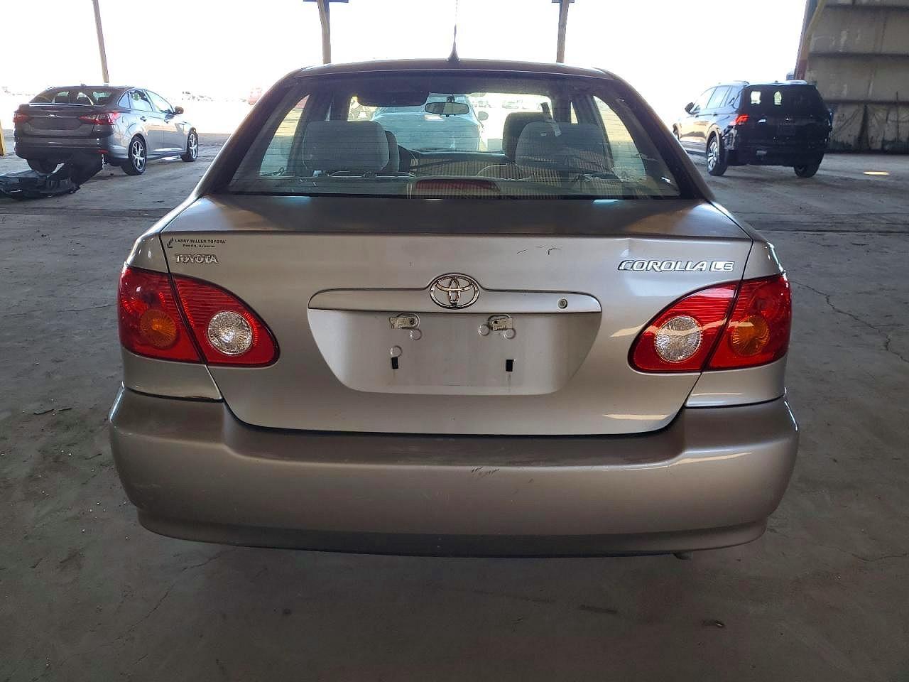 2003 Toyota Corolla Le - Фото 6
