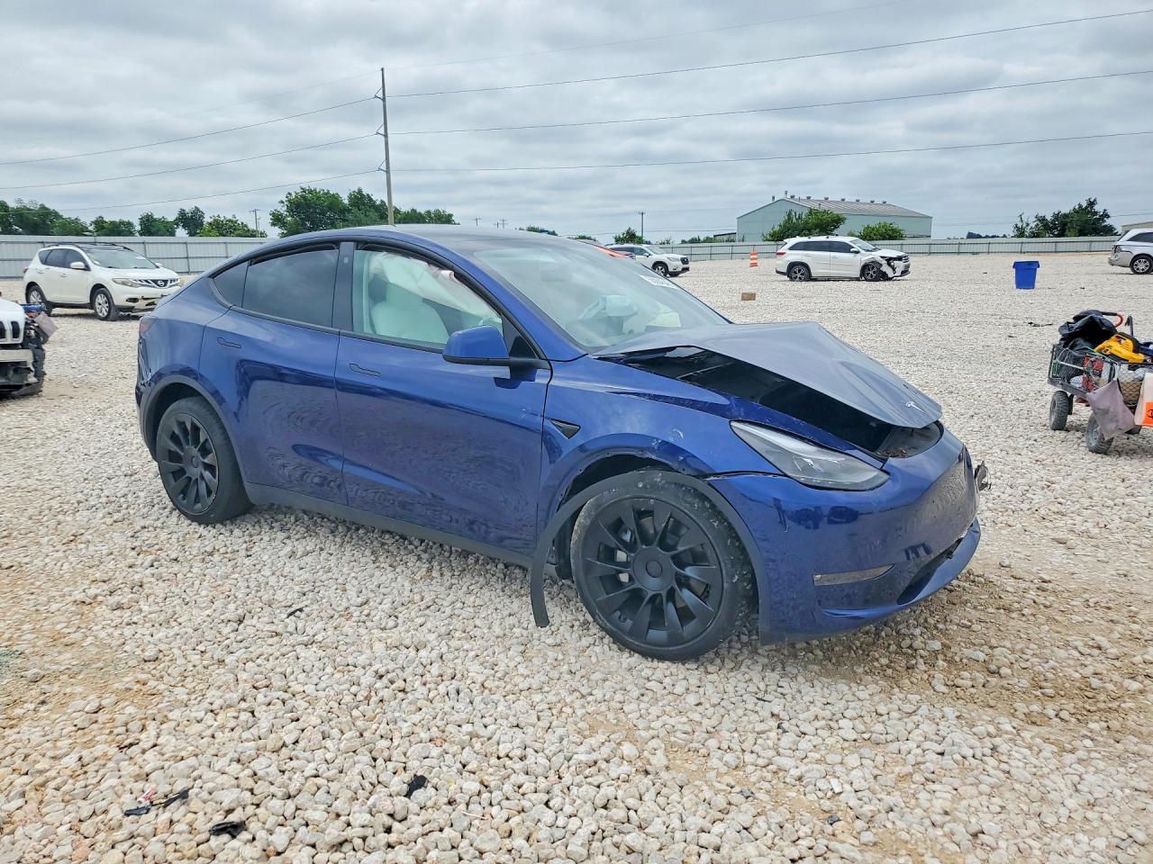 2023 Tesla Model Y - Image 4