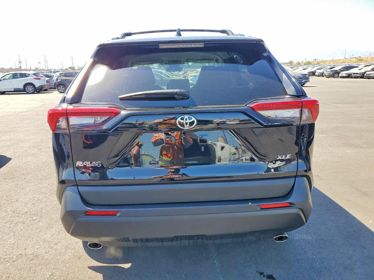2025 Toyota Rav4 Xle - Фото 6