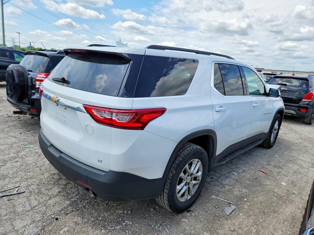 2019 Chevrolet Traverse Lt - Фото 3