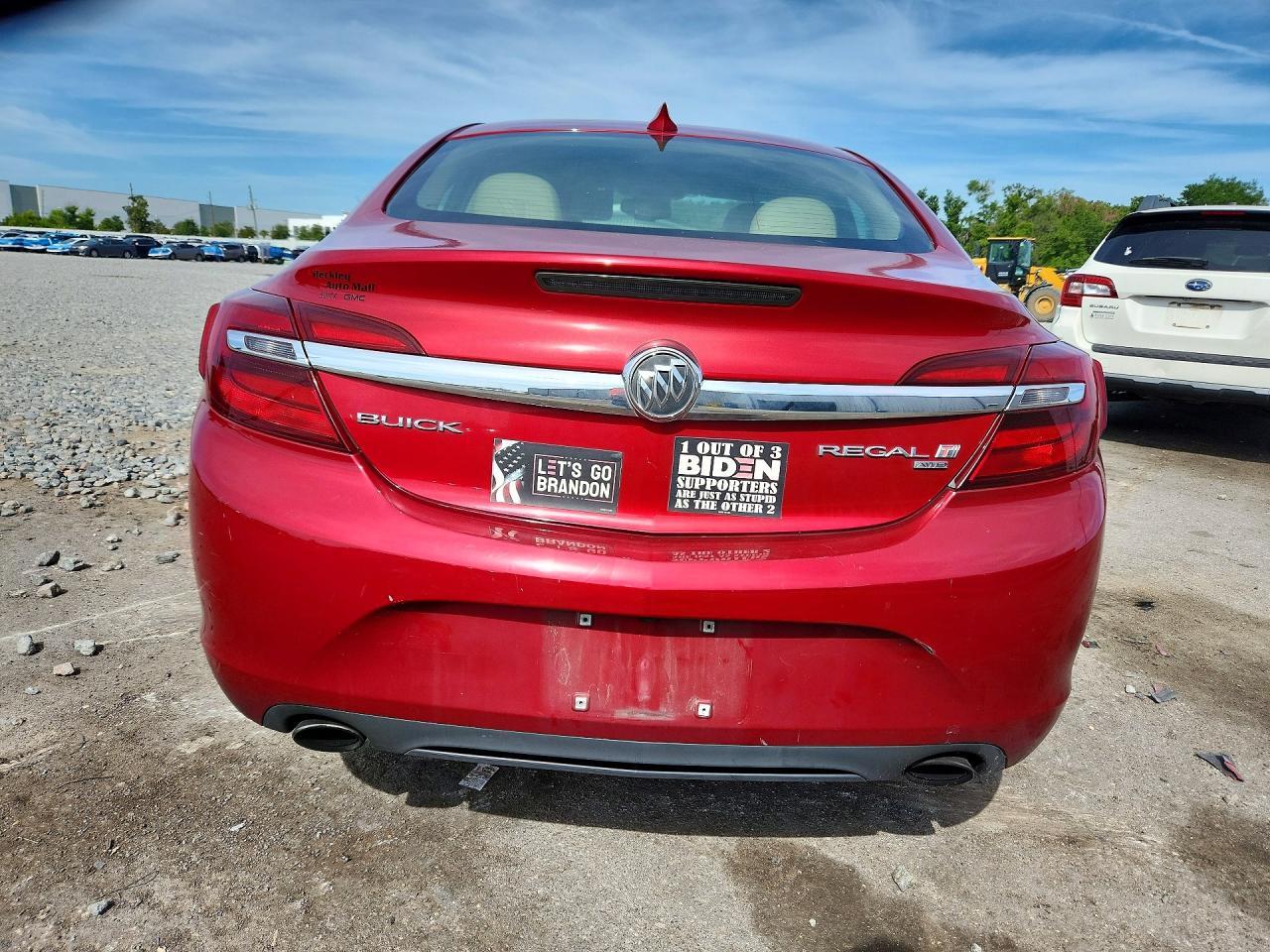 2015 Buick Regal - Image 6