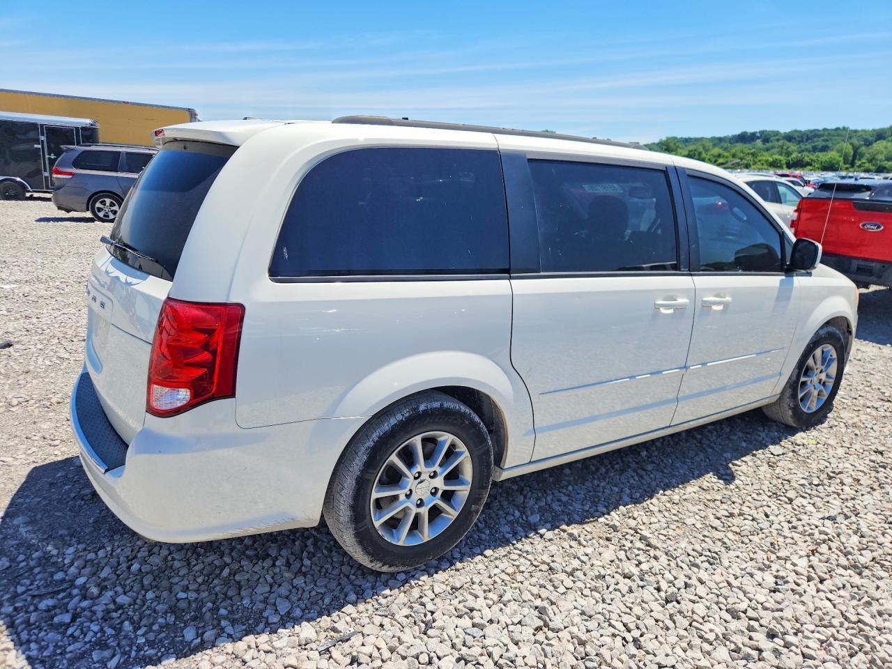 2013 Dodge Grand Caravan R - Фото 3