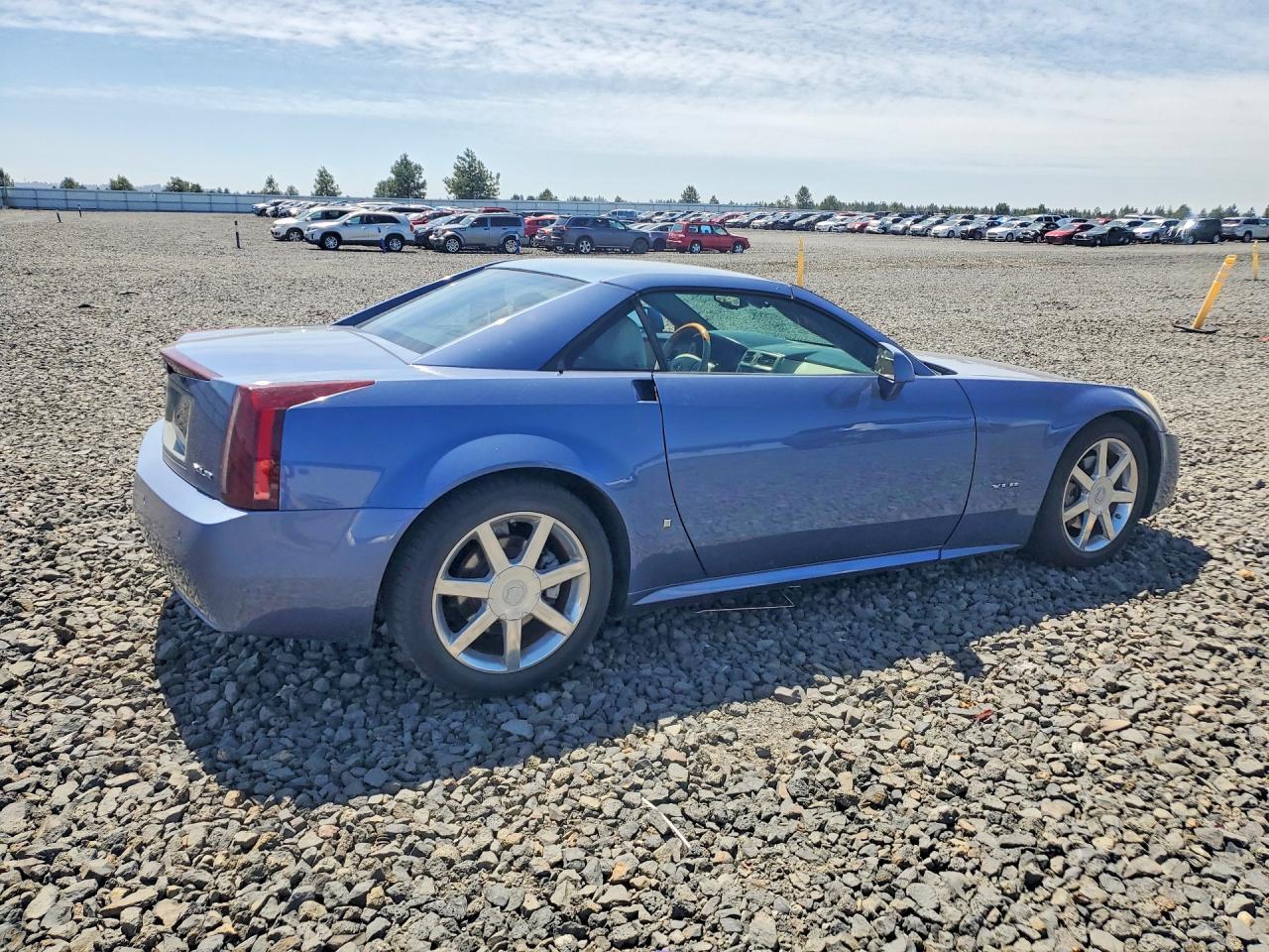 2006 Cadillac Xlr - Image 3