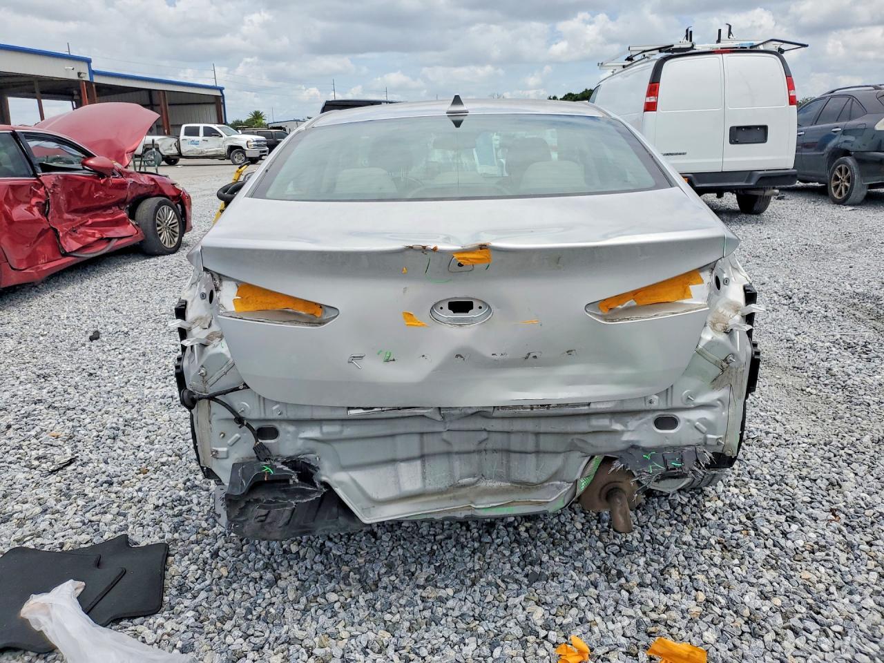 2019 Hyundai Elantra Value Edition - Фото 6