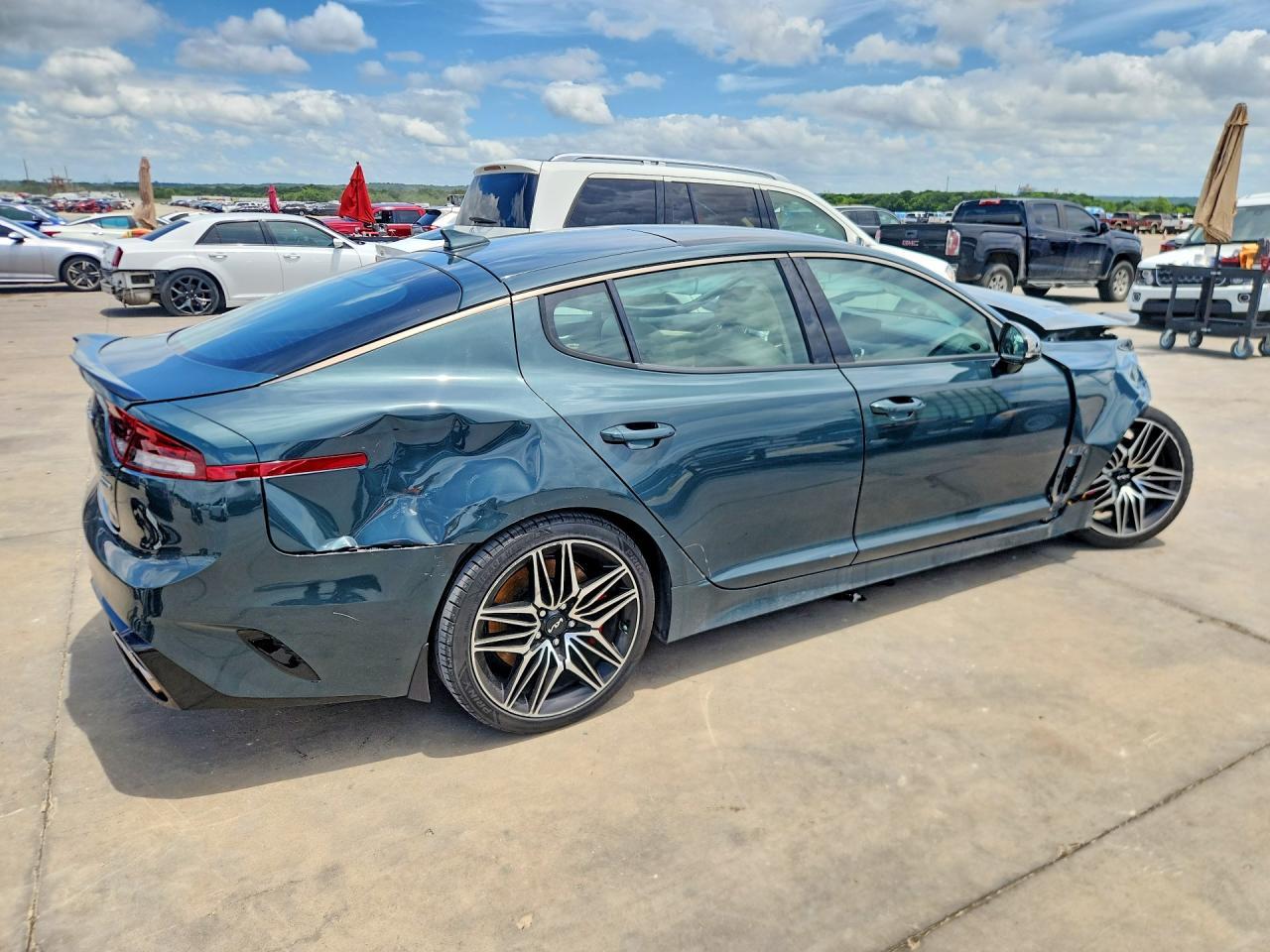 2022 Kia Stinger Gt1 - Фото 3