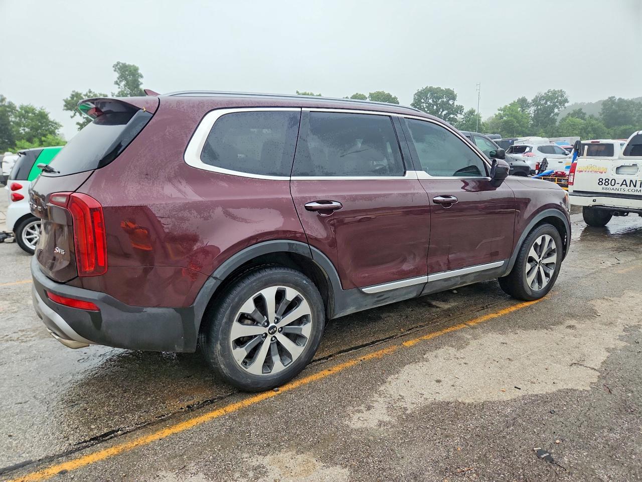 2020 Kia Telluride S - Фото 3