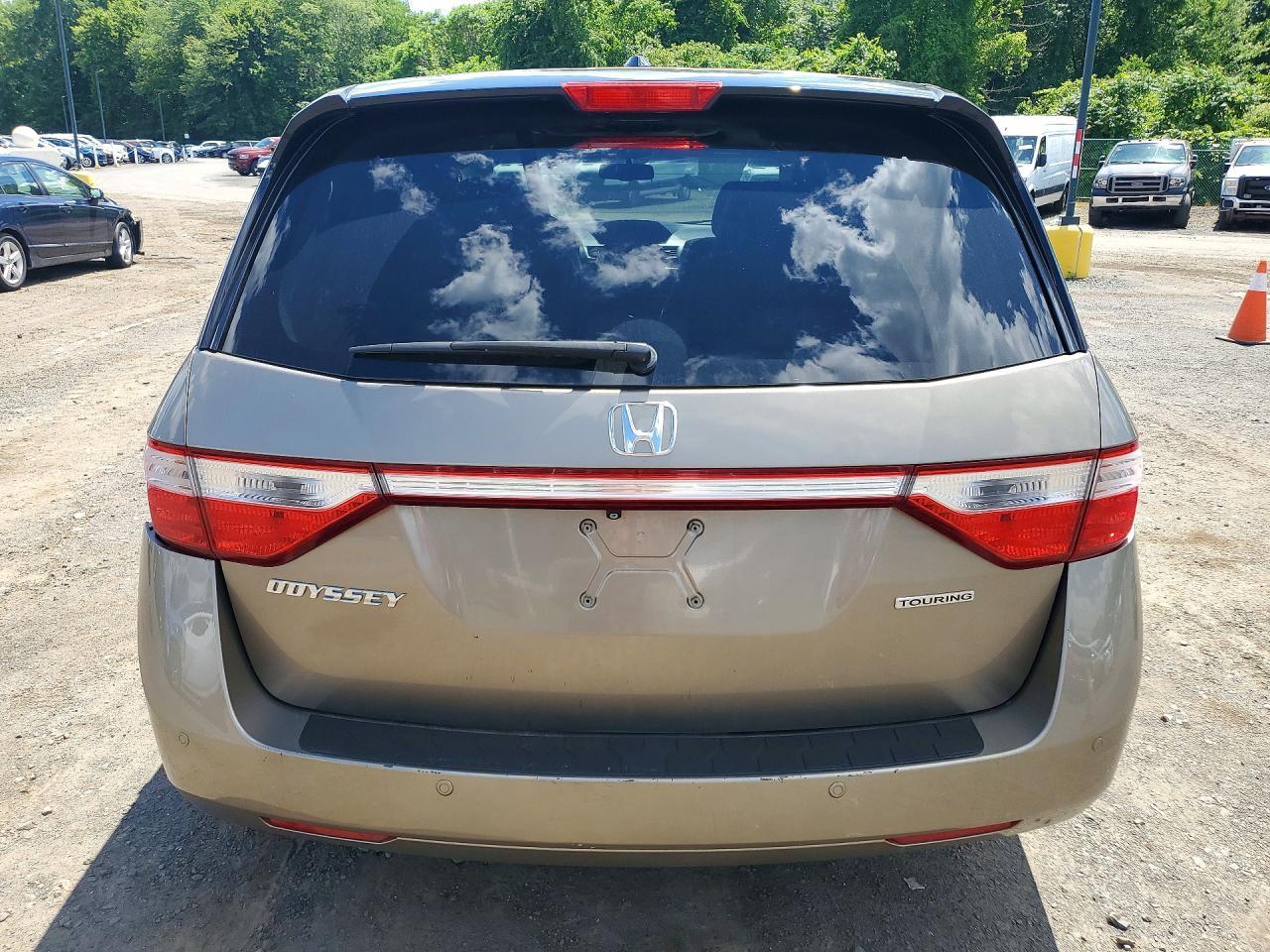 2012 Honda Odyssey Touring - Фото 6