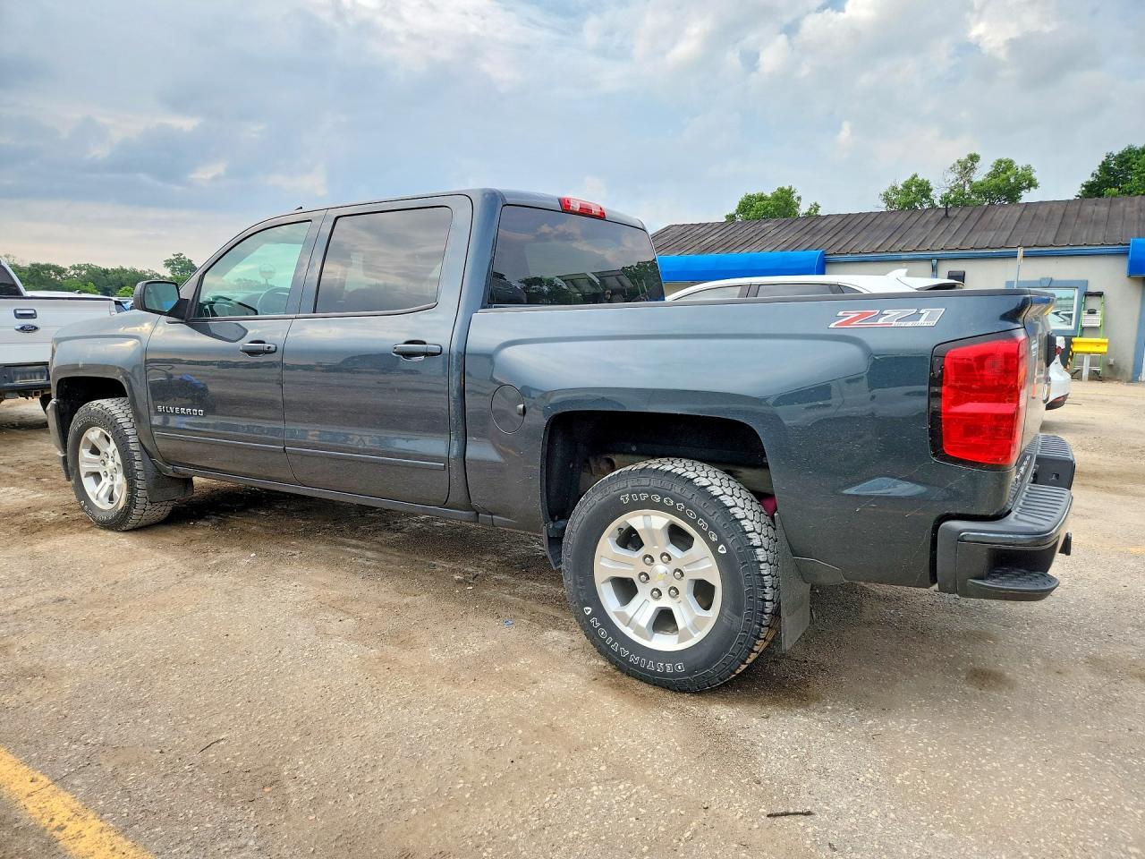 2017 Chevrolet Silverado - Image 2