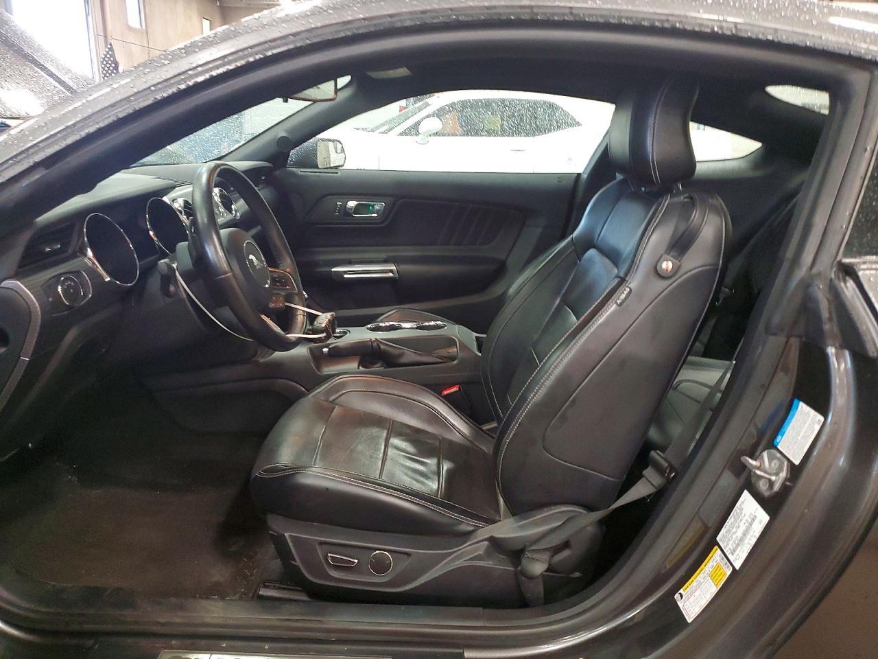 2015 Ford Mustang - Image 7