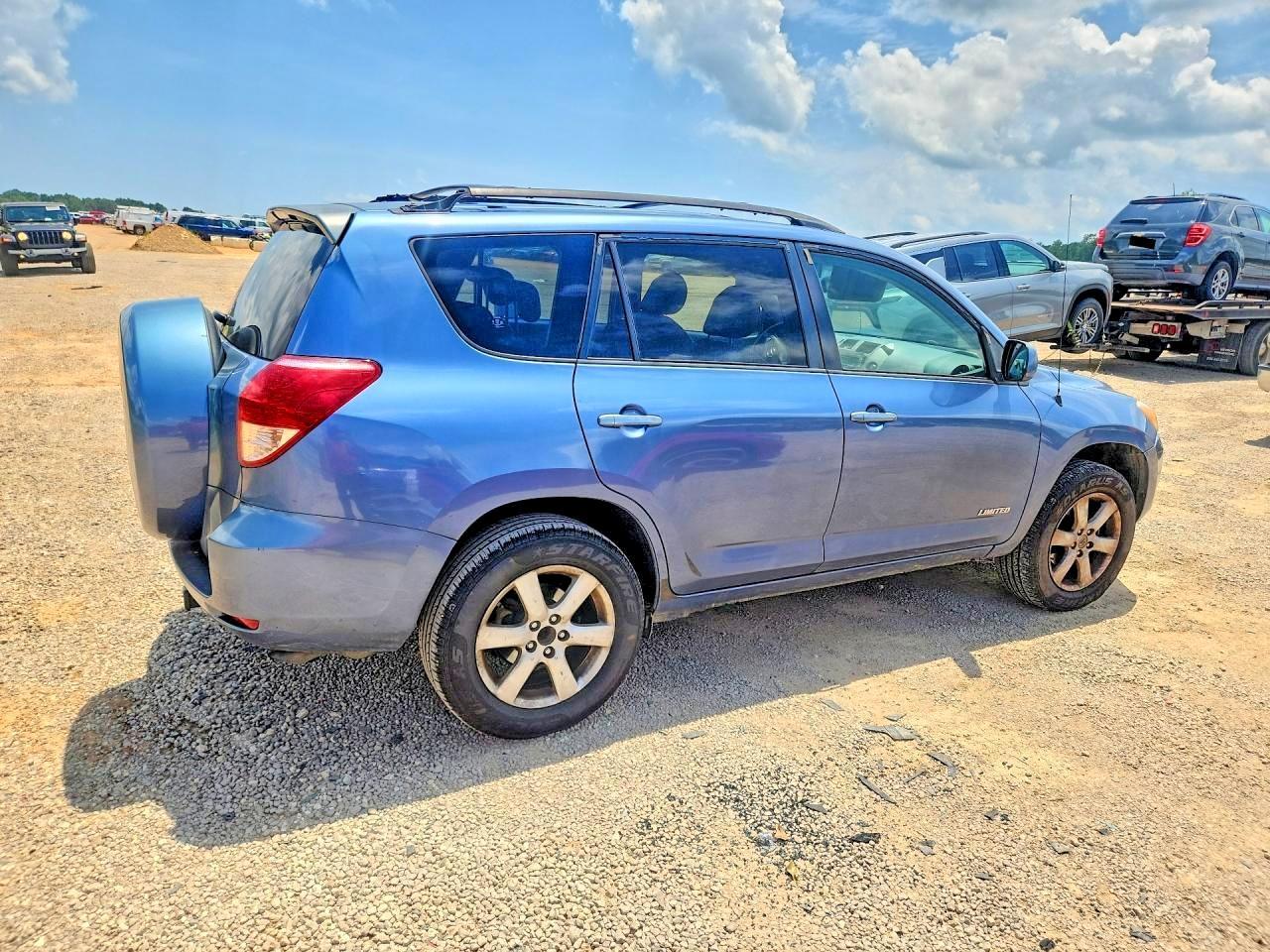 2008 Toyota Rav4 Limited - Image 3