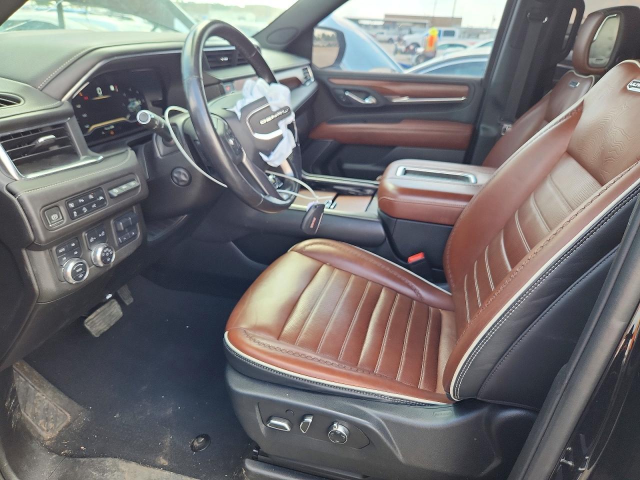 2023 GMC Yukon Xl Denali Ultimate - Фото 7