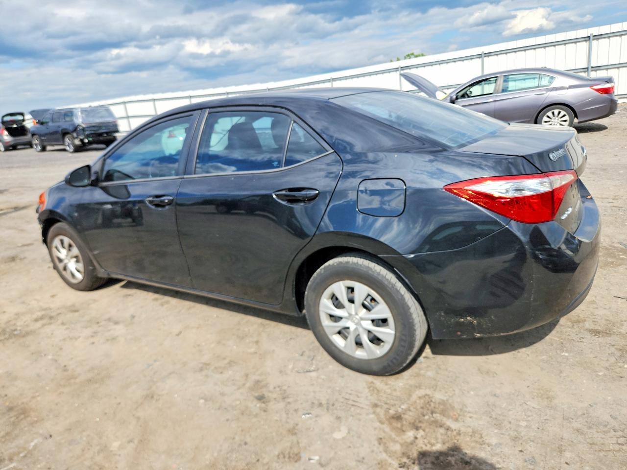 2016 Toyota Corolla L - Фото 2