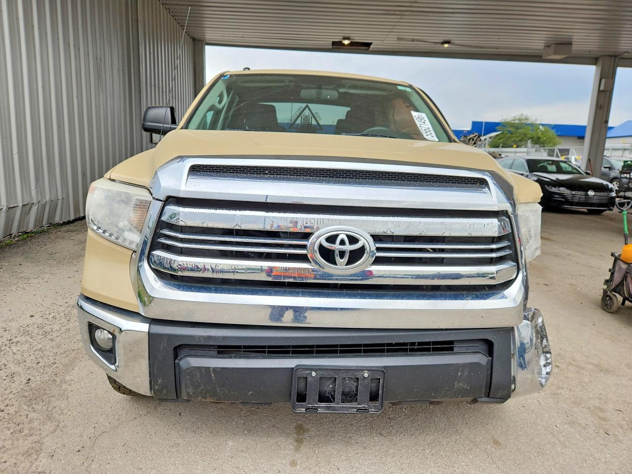 2017 Toyota Tundra Sr5 - Image 5