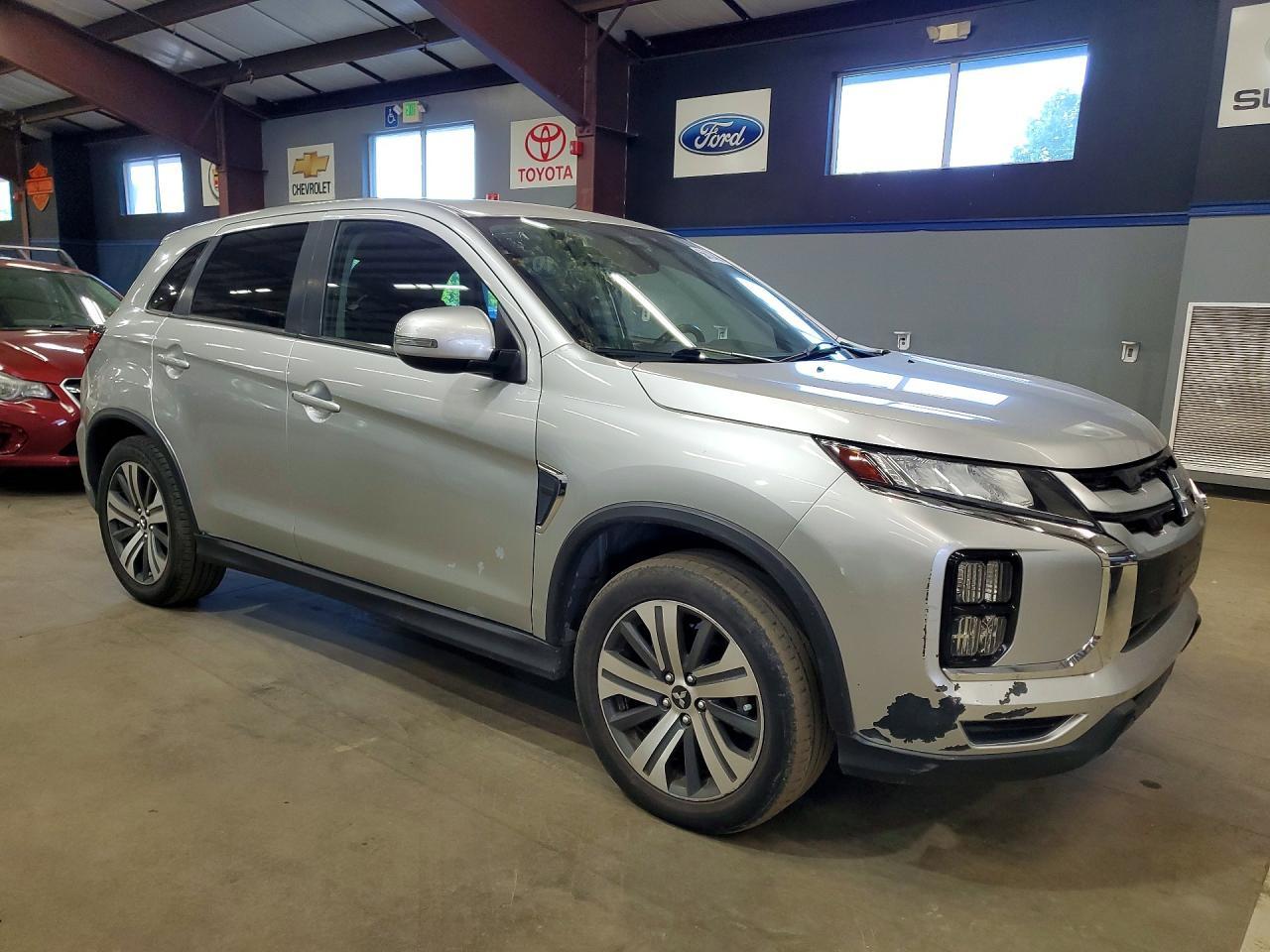 2021 Mitsubishi Outlander Sport Es - Фото 4