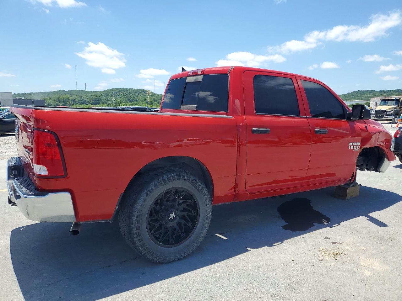 2023 Ram 1500 Classic Slt - Фото 3