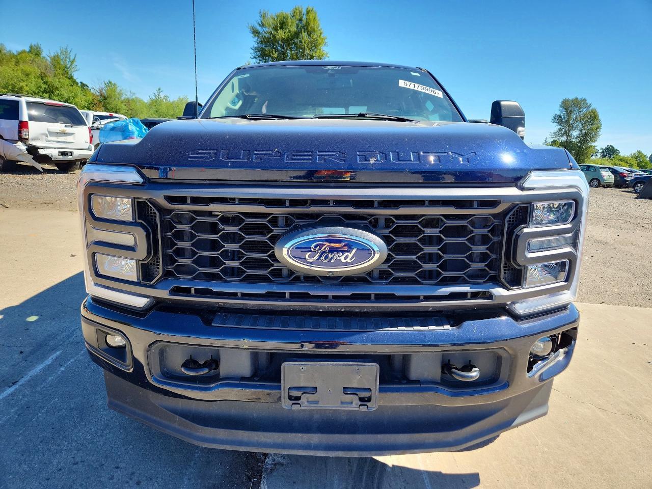 2024 Ford F250 Super Duty - Image 5