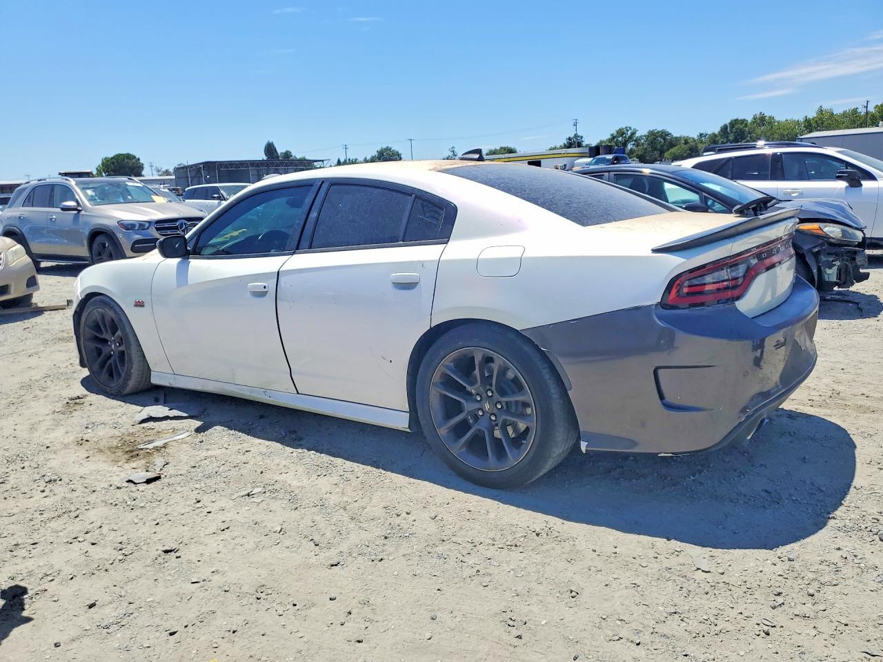 2020 Dodge Charger Scat Pack - Image 2