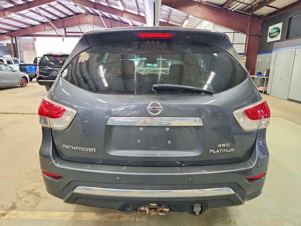 2013 Nissan Pathfinder S - Фото 6
