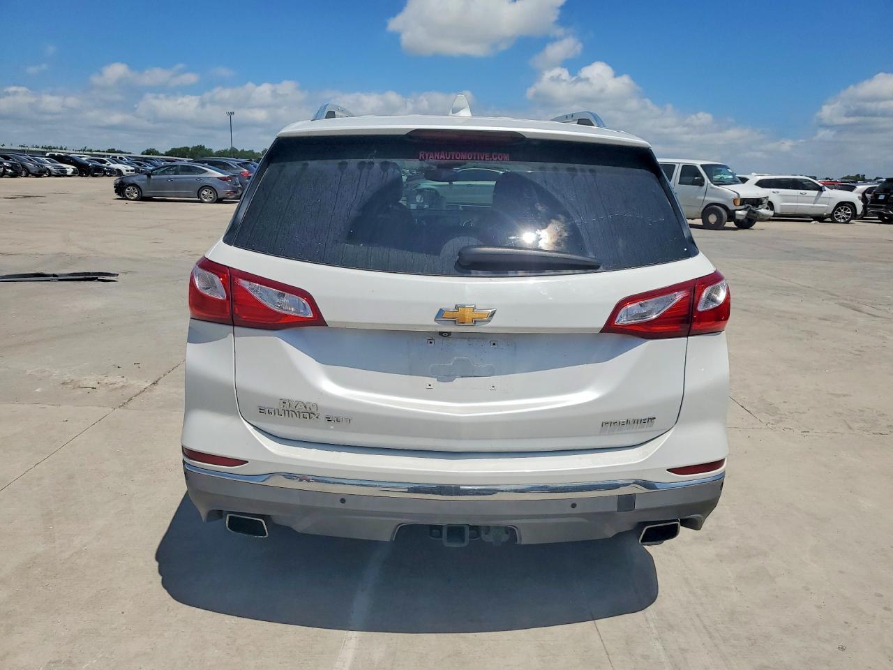 2019 Chevrolet Equinox Premier - Image 6