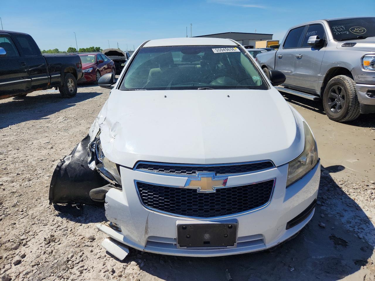 2013 Chevrolet Cruze Ls - Фото 5