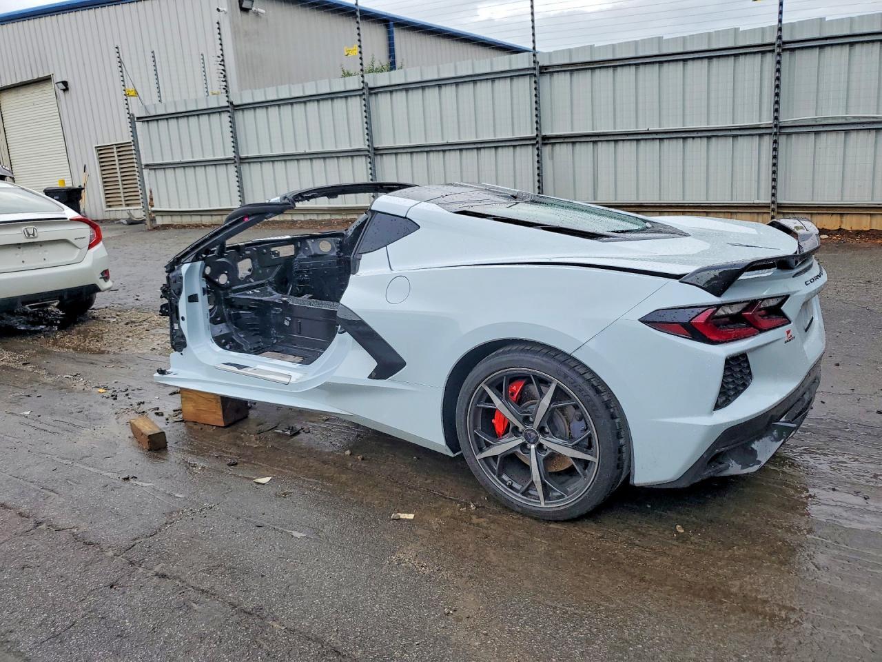 2020 Chevrolet Corvette Stingray 3Lt - Фото 2