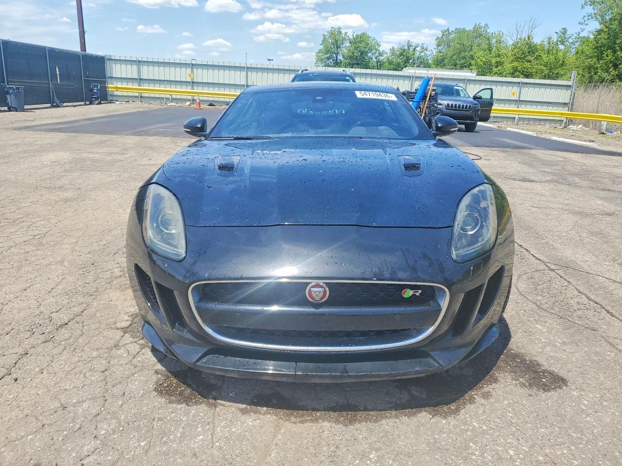 2017 Jaguar F-Type R - Фото 5