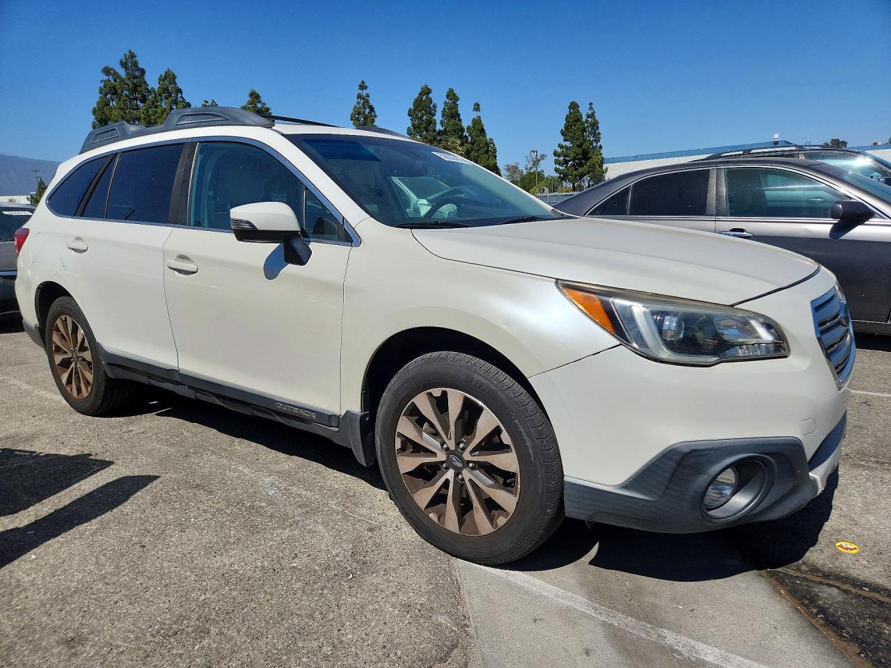 2017 Subaru Outback 3.6R Limited - Фото 4