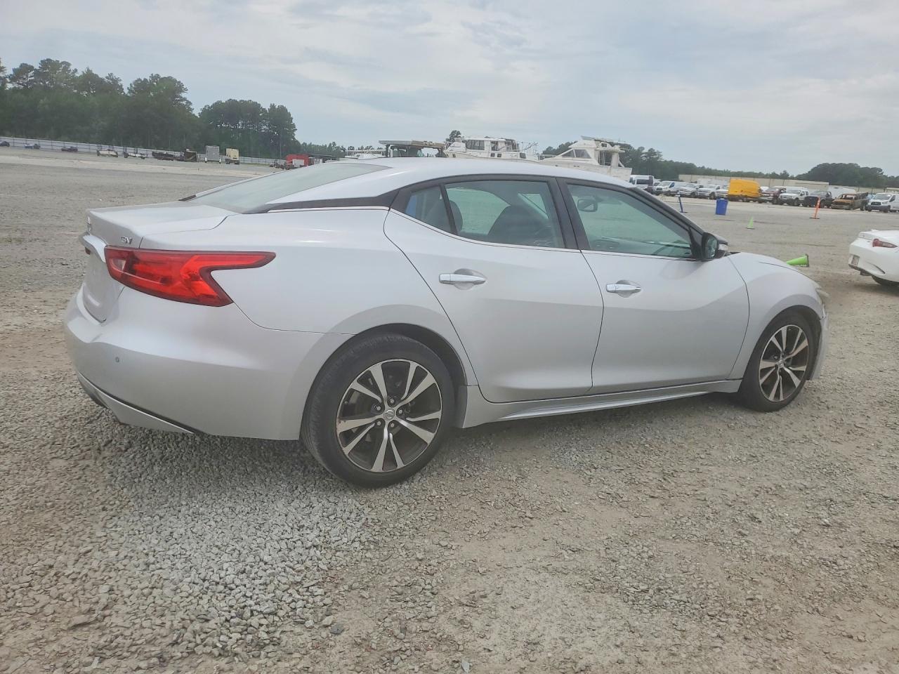2018 Nissan Maxima - Фото 3